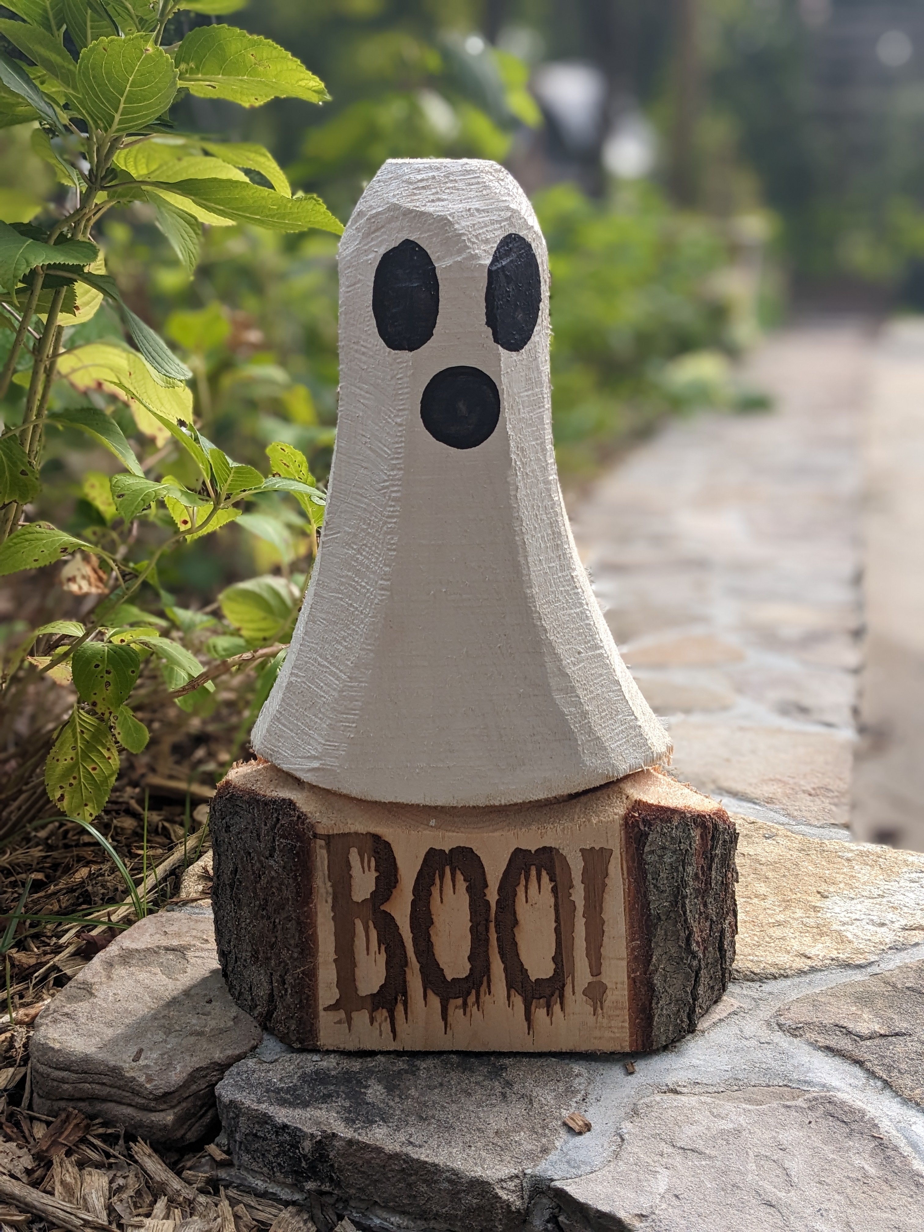 Chainsaw Carved Halloween Ghost